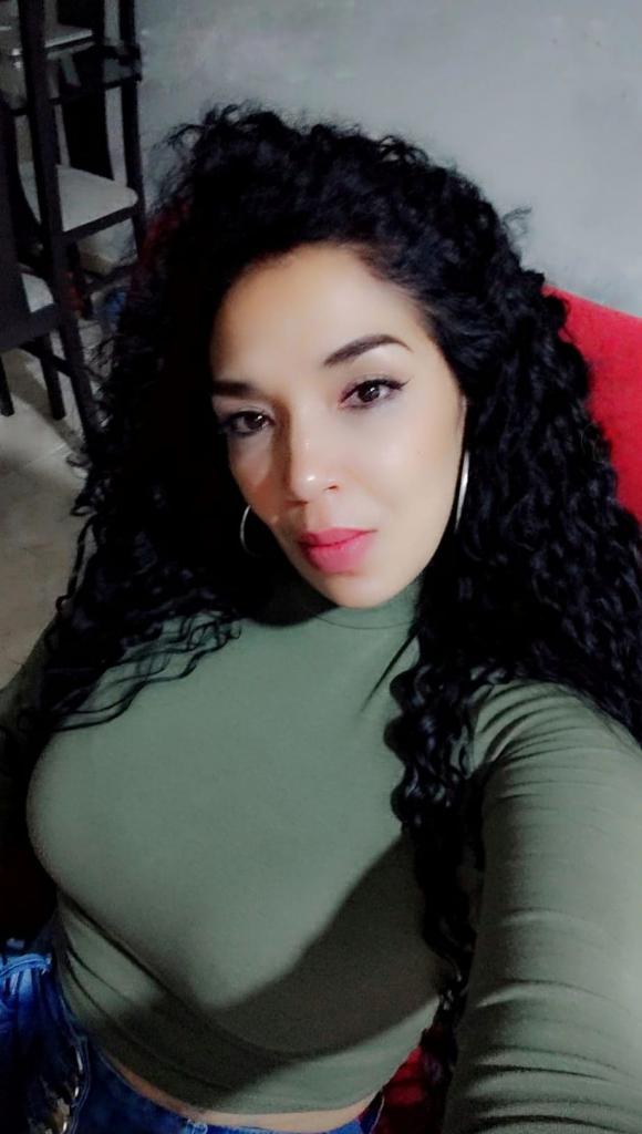 Chica busca chico en Almería: 