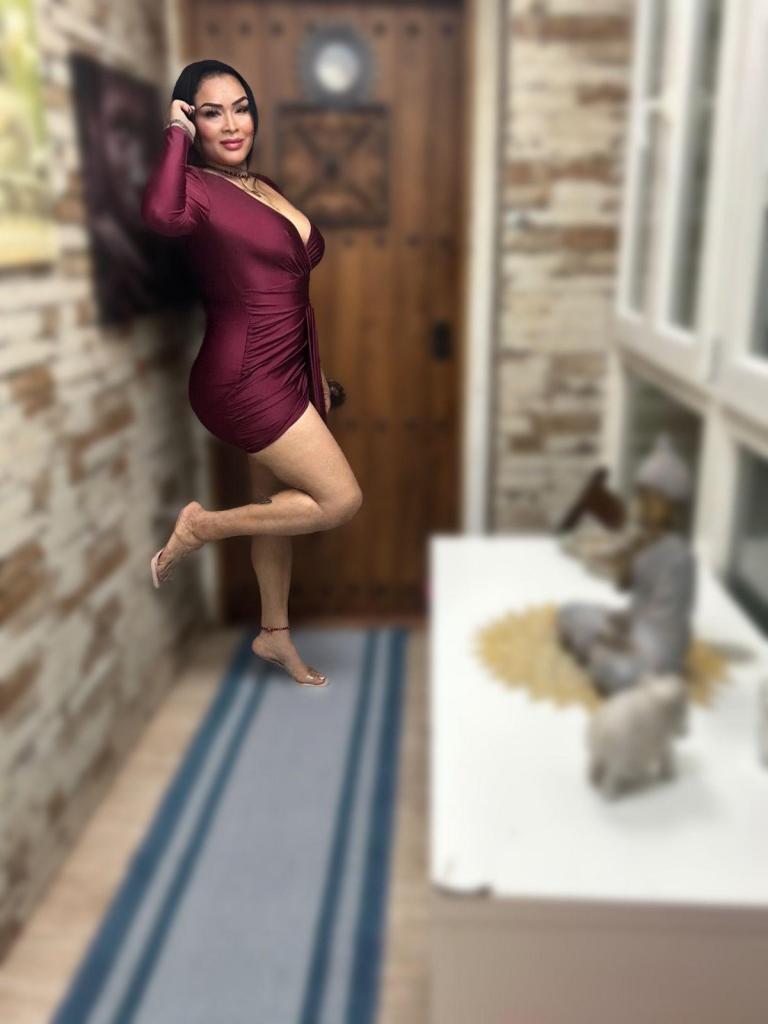 641769484: Chica busca chico en Cádiz