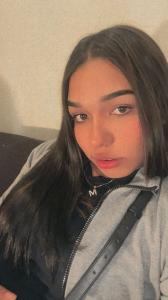 611293513: Chica busca chico en Almería