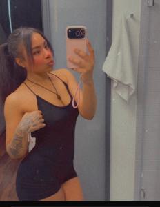 642647151: Chica busca chico en Barcelona