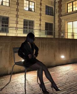 613439199: Chica busca chico en Málaga