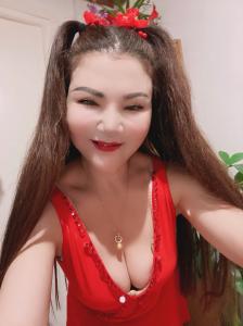 653419473: Chica busca chico en Barcelona