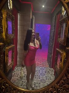 631933859: Chica busca chico en Almería