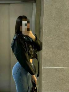 667781152: Chica busca chico en Valencia