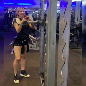 641389731: Chica busca chico en Navarra