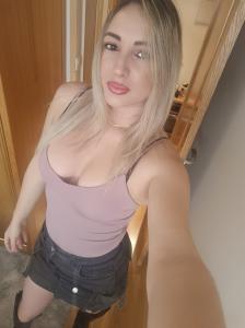 623311482: Chica busca chico en Valencia