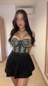 672958018: Chica busca chico en Sevilla