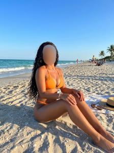 613773337: Chica busca chico en Zaragoza