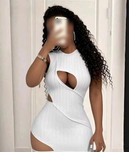 623725346: Chica busca chico en Granada