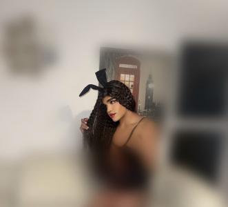 643884243: Travesti en León