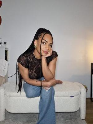 672908198: Transexual en Orense