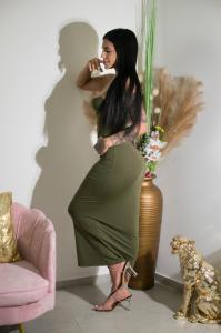 664238681: Chica busca chico en Málaga