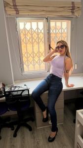 612419059: Chica busca chico en Navarra