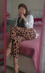 617815266: Chica busca chico en Málaga