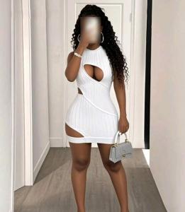 623725346: Chica busca chico en Granada