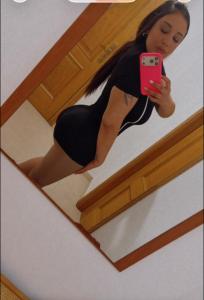674580428: Chica busca chico en Pontevedra