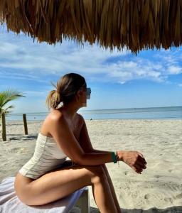 614413937: Chica busca chico en Castellón