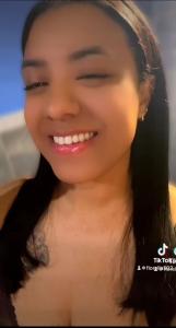 610632688: Chica busca chico en Barcelona