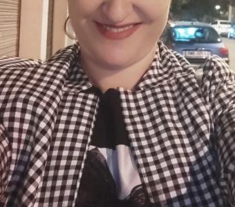 635085906: Chica busca chico en Madrid