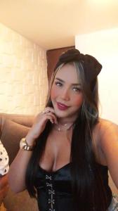 617433758: Chica busca chico en Sevilla