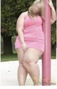 641250274: Chica busca chico en Sevilla