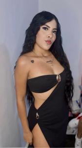 651693834: Chica busca chico en Sevilla