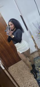 607428646: Chica busca chico en Málaga