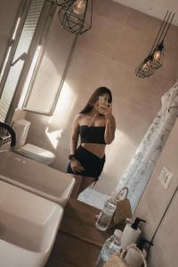 647315397: Chica busca chico en Madrid