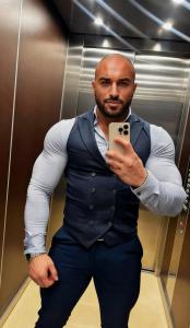 634693841: Chico busca chica en Málaga