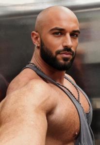 634693841: Chico busca chica en Málaga