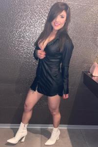 613437838: Chica busca chico en Ibiza