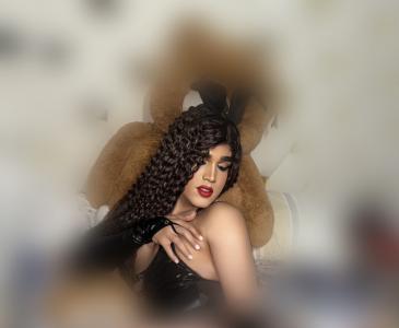 643884243: Transexual en León