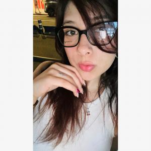 672951597: Chica busca chico en Madrid