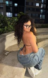 742082911: Chica busca chico en Málaga