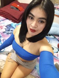 613804054: Chica busca chico en Barcelona