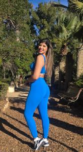 697946860: Chica busca chico en Tarragona