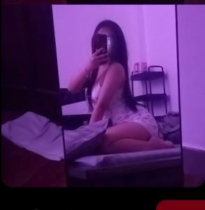 604178162: Chica busca chico en La Coruña