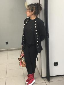 698246205: Chica busca chico en Barcelona