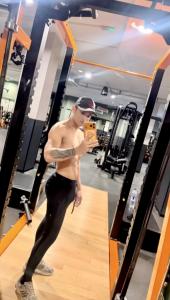 604958882: Chico busca chica en Murcia