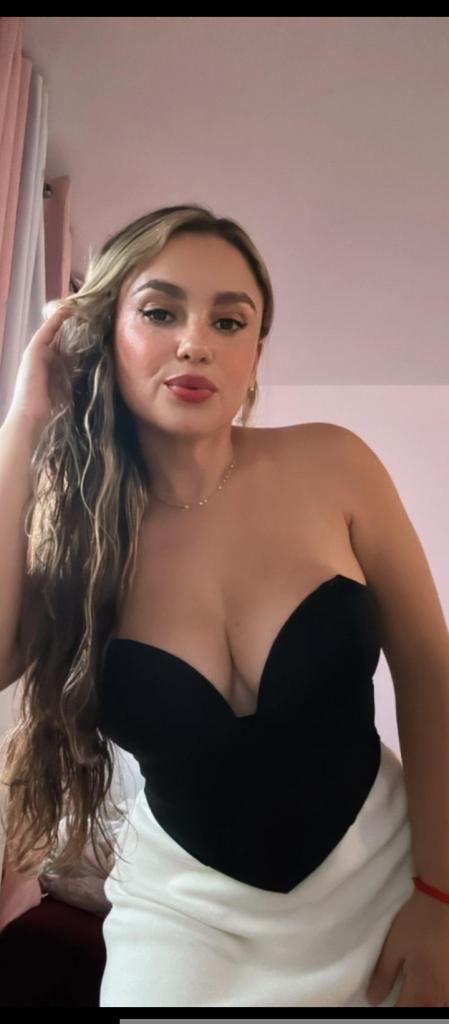 Chica busca chico en Tarragona: Chica busca chico