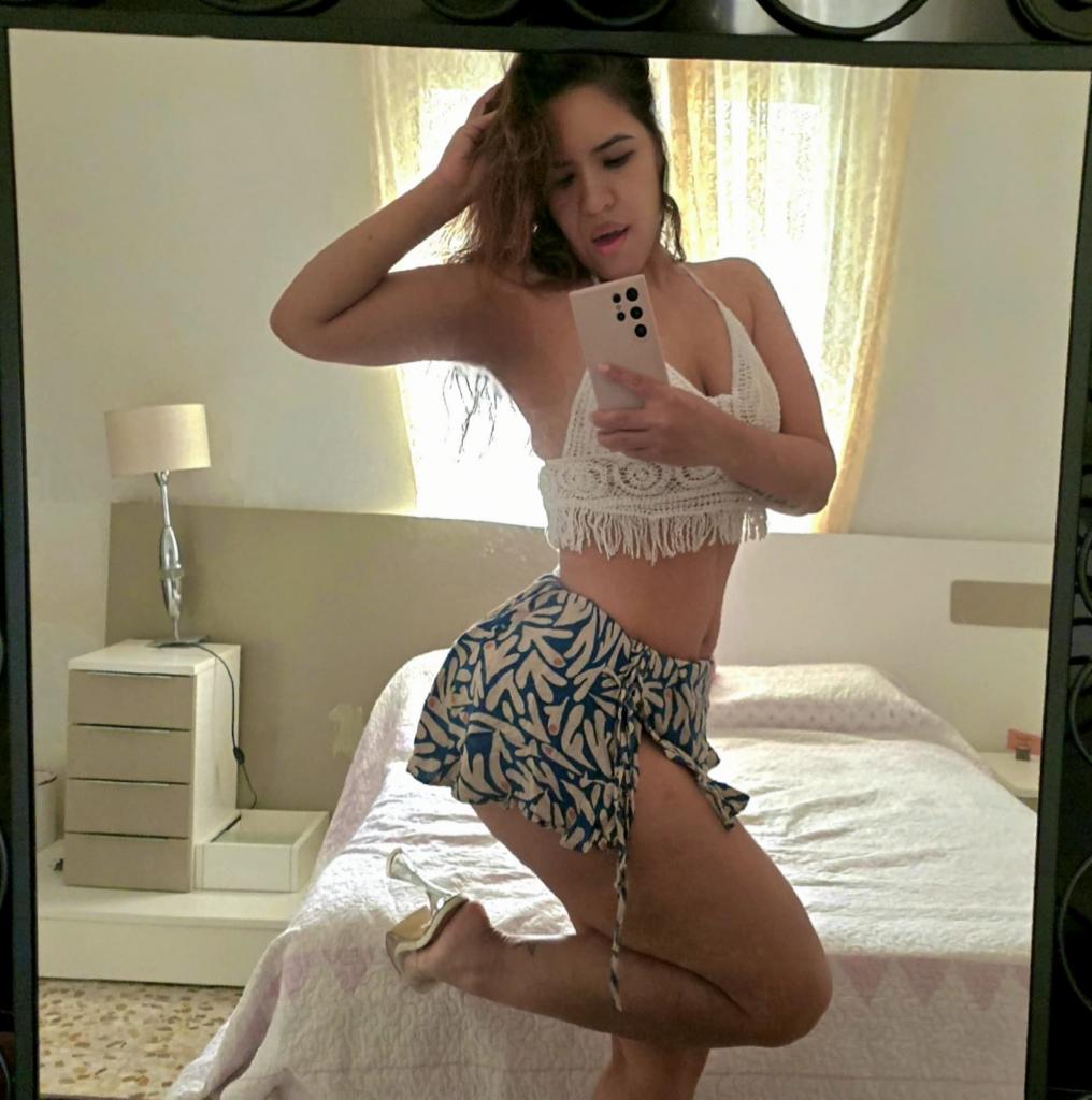 614762378: Chica busca chico en Valencia