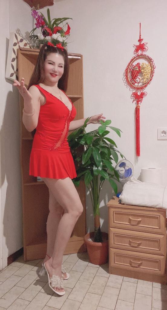 Chica busca chico en Barcelona: 