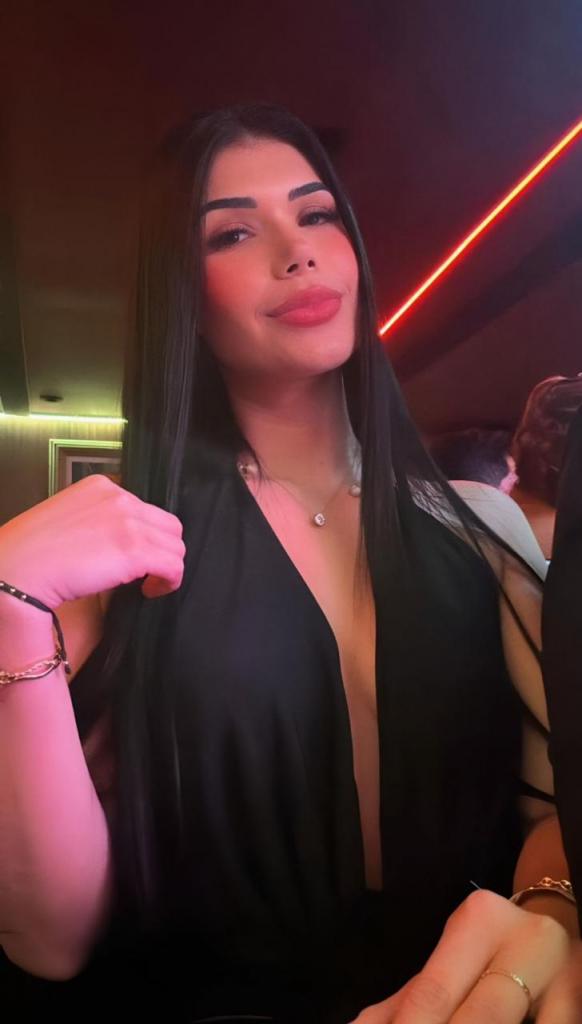 643956194: Chica busca chico en Madrid