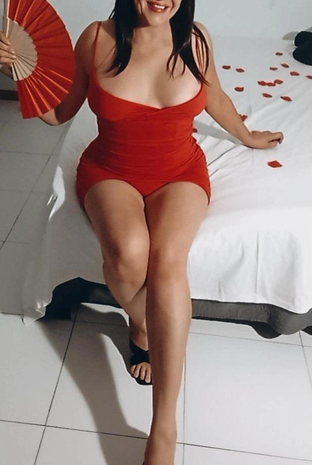 Chica busca chico en Barcelona: 