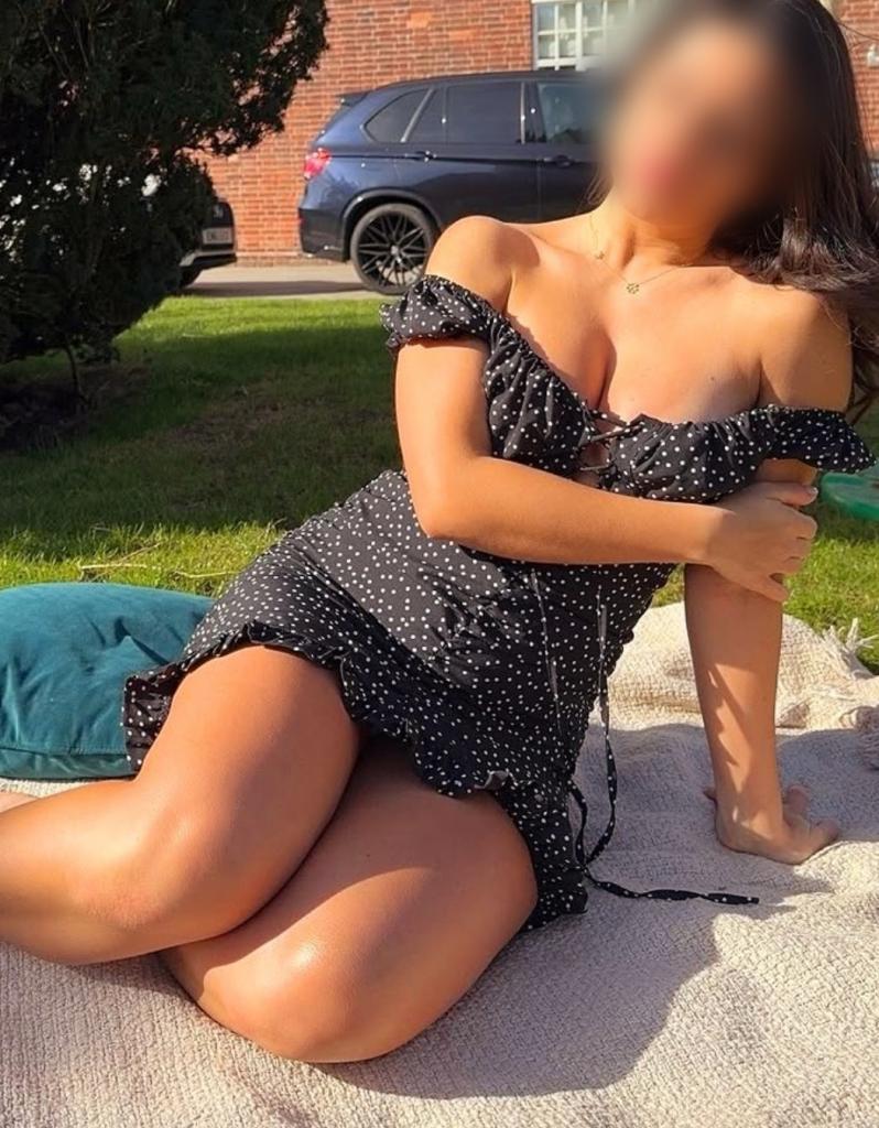 644900938: Chica busca chico en Lugo