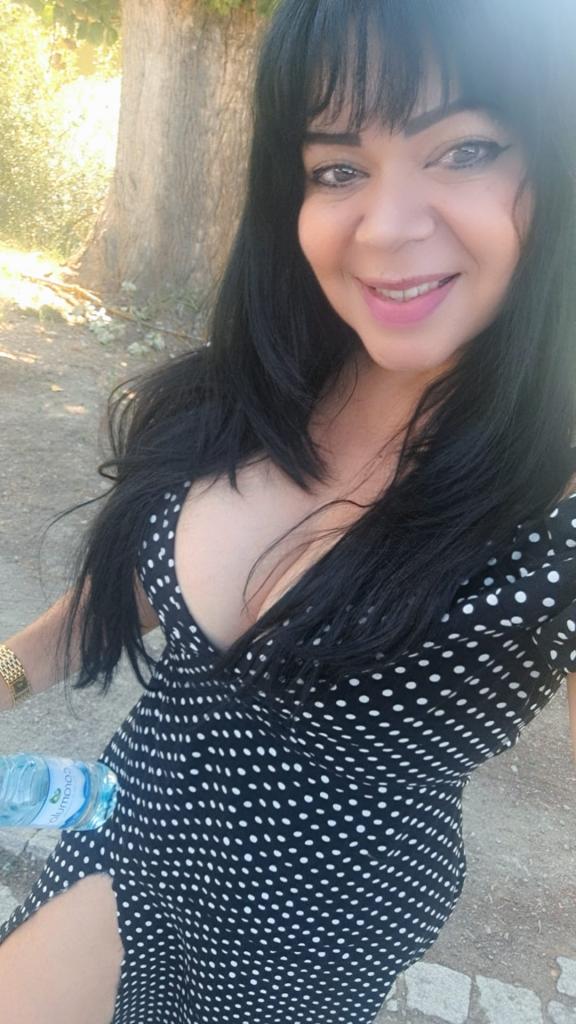 632116562: Chica busca chico en Orense
