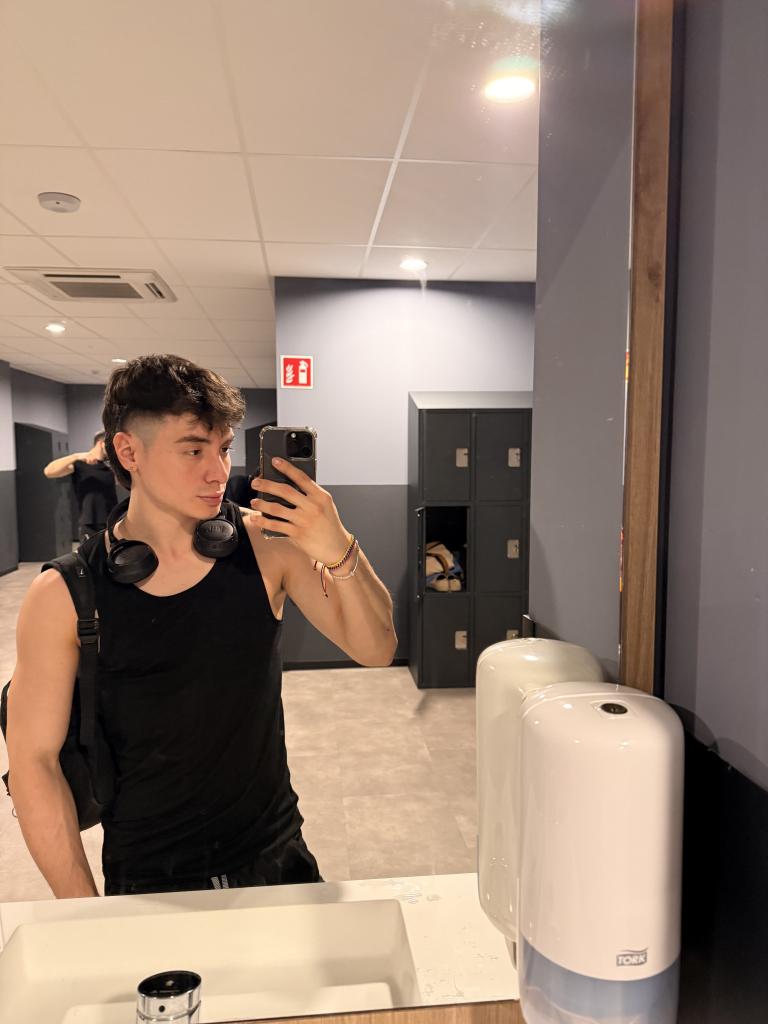 Chico busca chica en Valencia: 