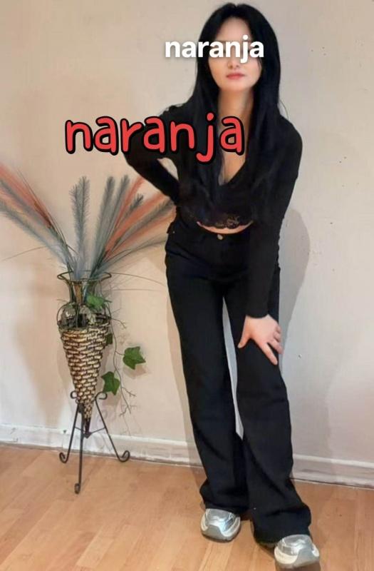 678804290: Chica busca chico en Barcelona