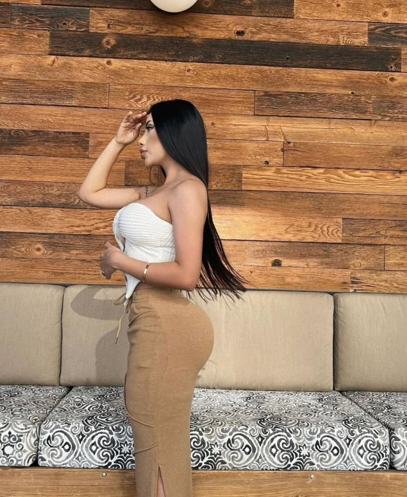 Chica busca chico en Barcelona: 