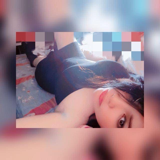 658392325: Chica busca chico en Ibiza